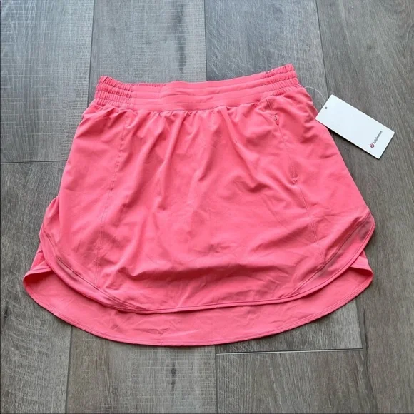 Lululemon Hotty Hot High-Rise Skirt in Raspberry Cream Size 10 - Picture 1 of 3